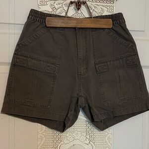 Cabela’s Outdoors Cargo Shorts Sz 31